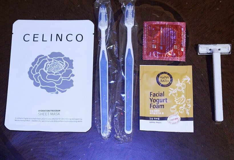 فندق على الطريق Gunsan Thema