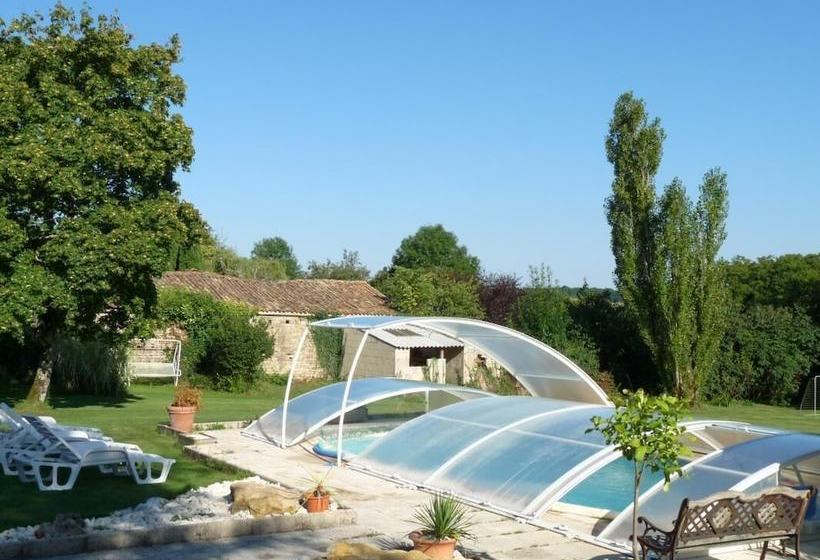 פנסיון Le Relais De Chavagné