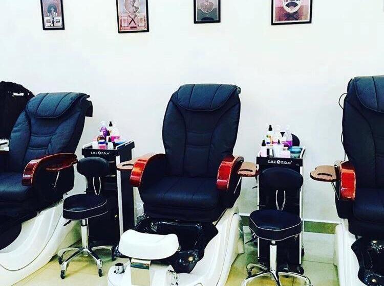 בית מלון כפרי Boulevard Palace