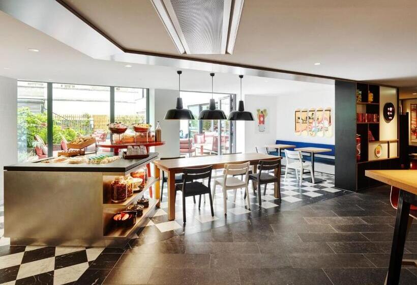 ホテル Citizenm Paris Champselysees