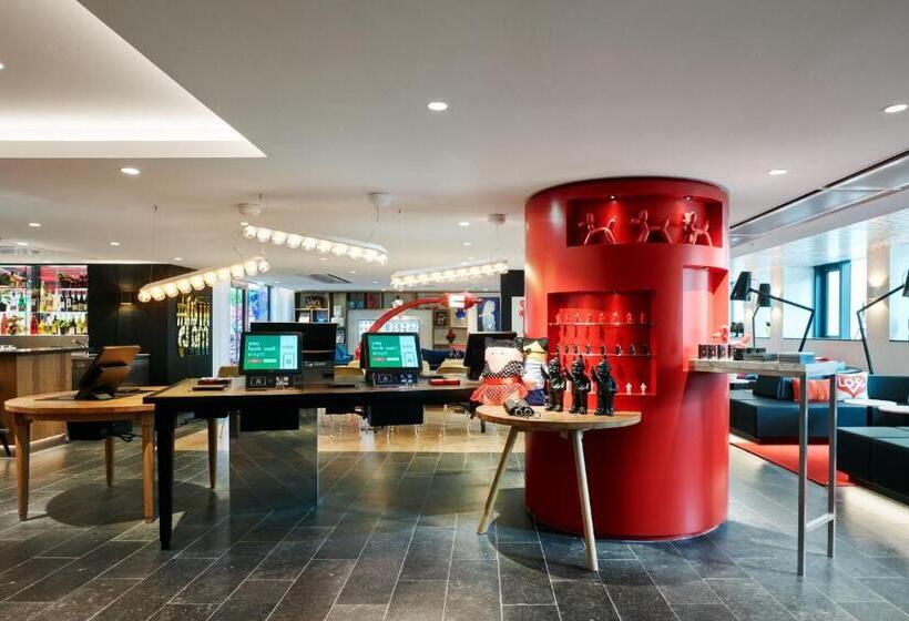 ホテル Citizenm Paris Champselysees