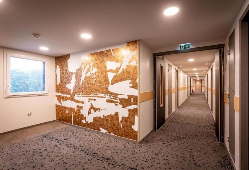 فندق Ibis Styles Valenciennes Petite Foret