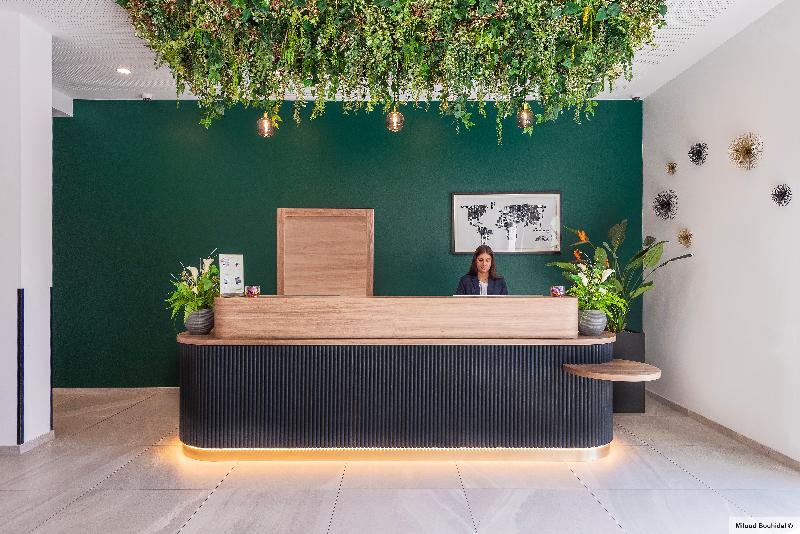 Отель Kyriad Lyon Ouest  Limonest