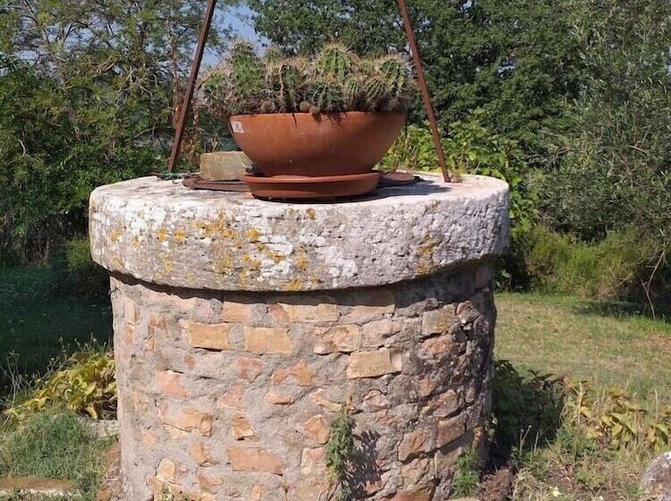 교외 호텔 Agriturismo Capannacce