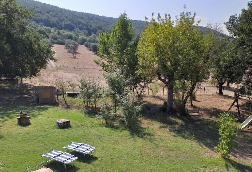 בית מלון כפרי Agriturismo Capannacce