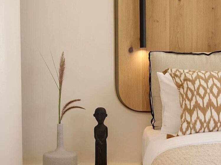 호텔 White Pebble Suites