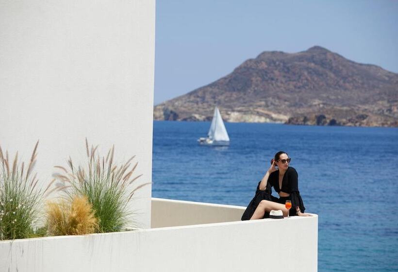 호텔 White Pebble Suites