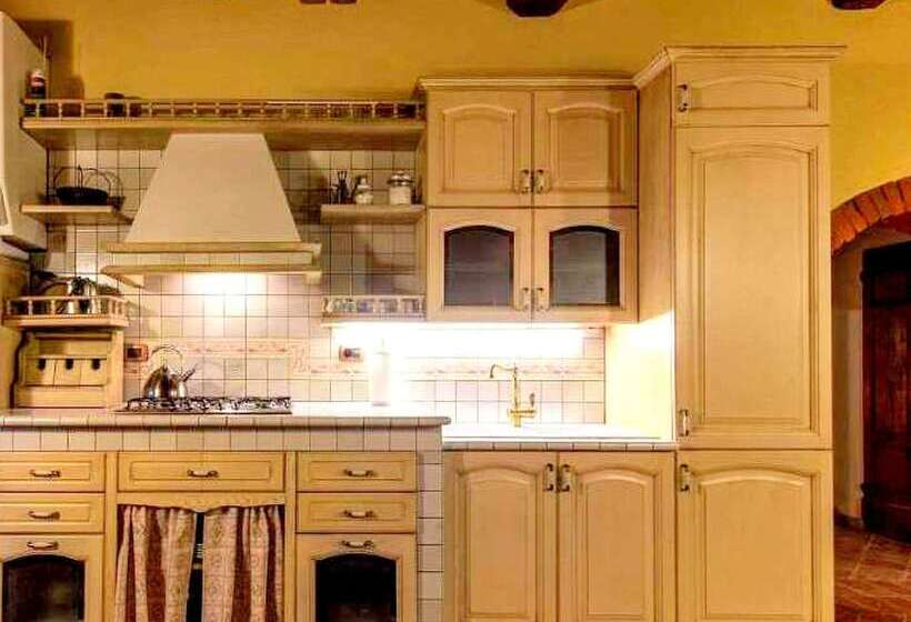 Nice Cottage In Terranuova Bracciolini With Pool