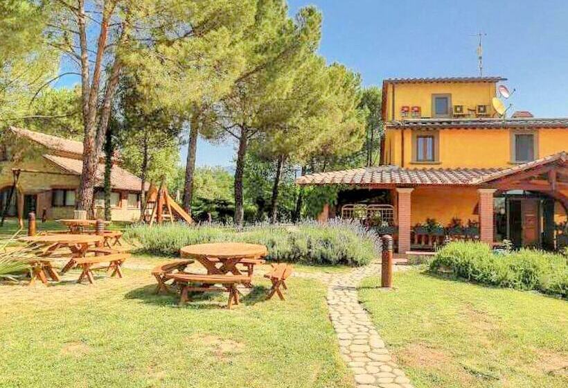 Nice Cottage In Terranuova Bracciolini With Pool