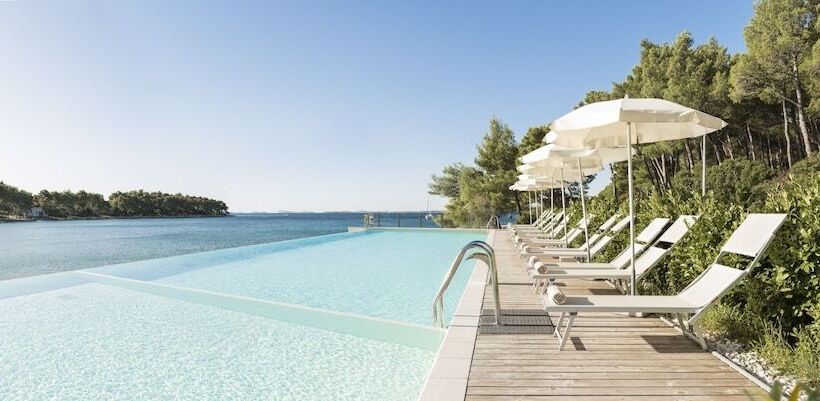 Курорт Dieholidaybucht