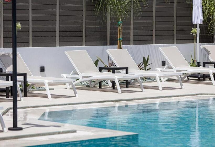 Sapphire Blue Suites