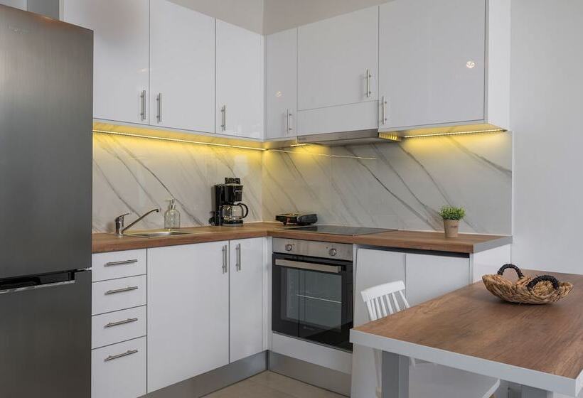 Aegean Breeze Apartments