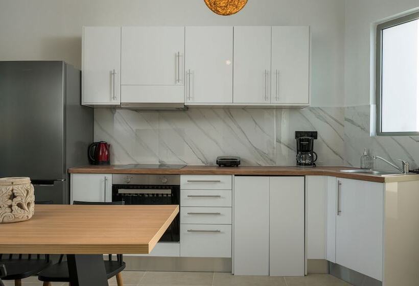 Aegean Breeze Apartments