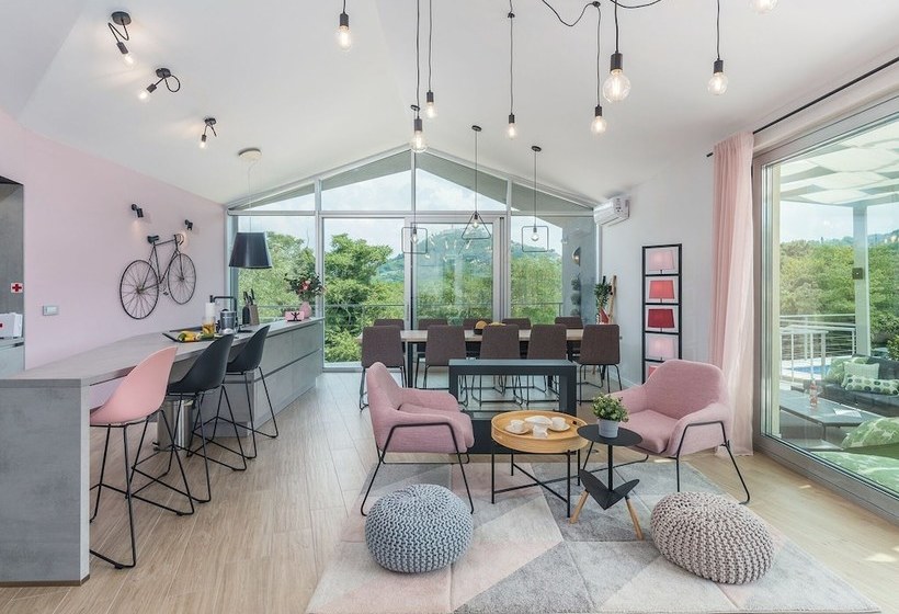 Beautiful And Modern Villa With Pool For 9 People Near Motovun