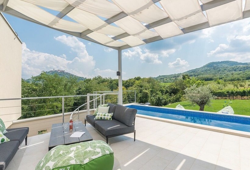 Beautiful And Modern Villa With Pool For 9 People Near Motovun