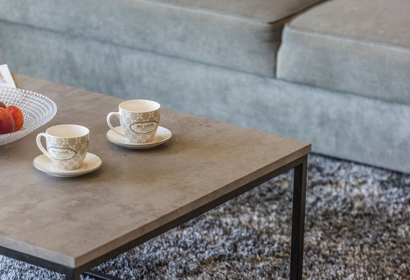 Beautiful Deluxe Villa With Sea View, Located In The Center Of Rovinj