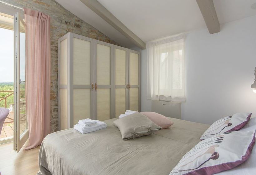 Beautiful Stone Villa With Swimming Pool In Idyllic And Peaceful Surroundings