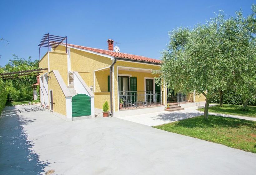 Beautifull Spacious Family Villa With Private Pool, Privacy And Relax Guaranteed