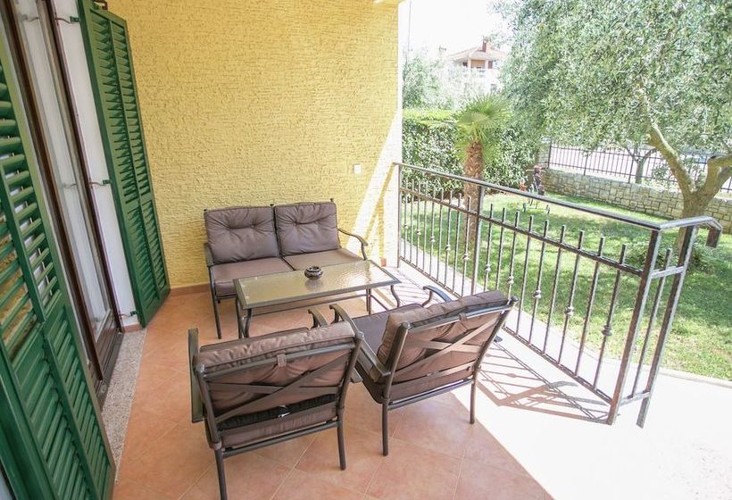 Beautifull Spacious Family Villa With Private Pool, Privacy And Relax Guaranteed