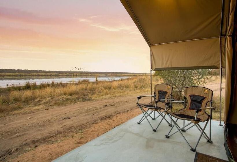 민박 Explorers Little Mongena Tented Camp