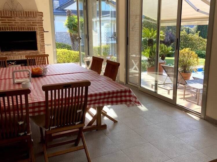 Bed and Breakfast Suite Matadepera