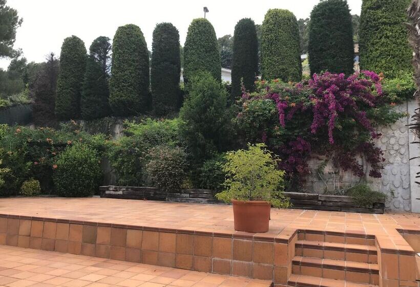 Bed and Breakfast Suite Matadepera