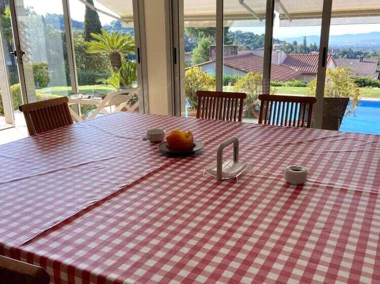 Bed and Breakfast Suite Matadepera