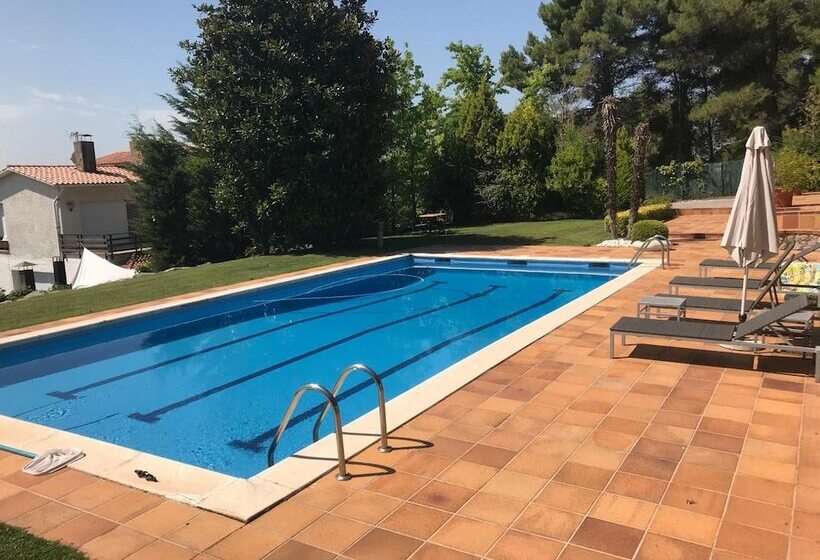 Bed and Breakfast Suite Matadepera