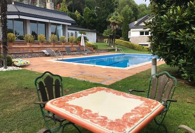 Bed and Breakfast Suite Matadepera