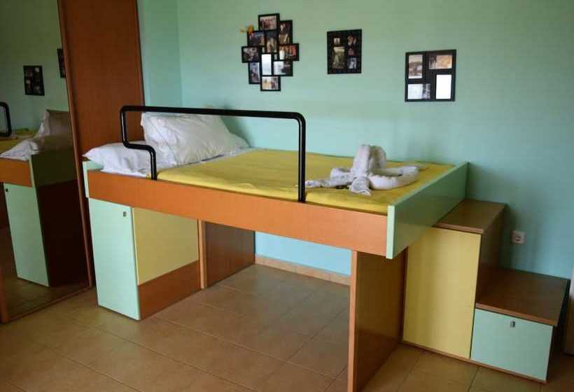 Eva S Treasure  Nea Flogita Halkidiki