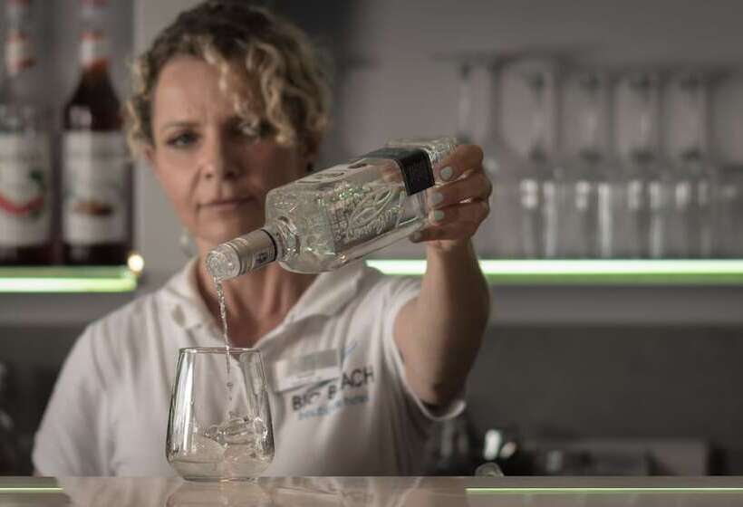 בית מלון כפרי Bio Beach Boutique