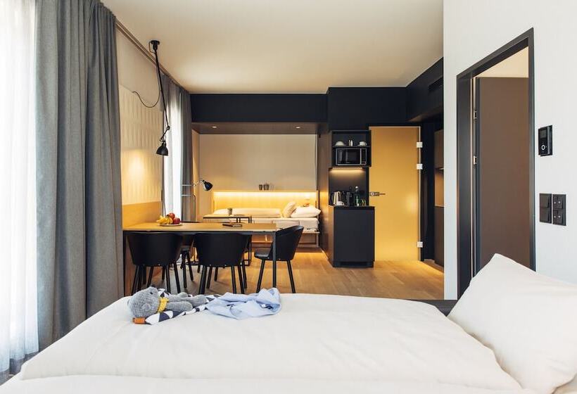 Harry S Home Steyr Hotel & Apartments