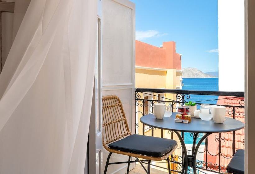 בית מלון כפרי Marikas Deluxe Rooms