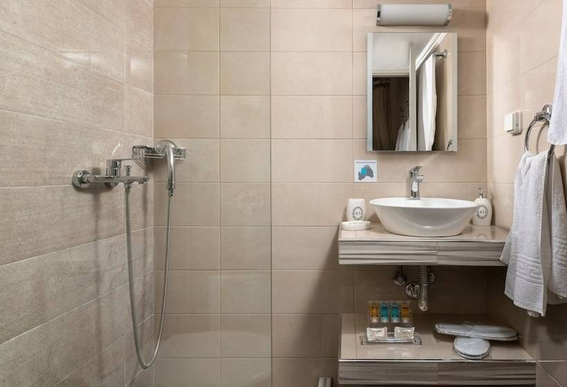 בית מלון כפרי Marikas Deluxe Rooms