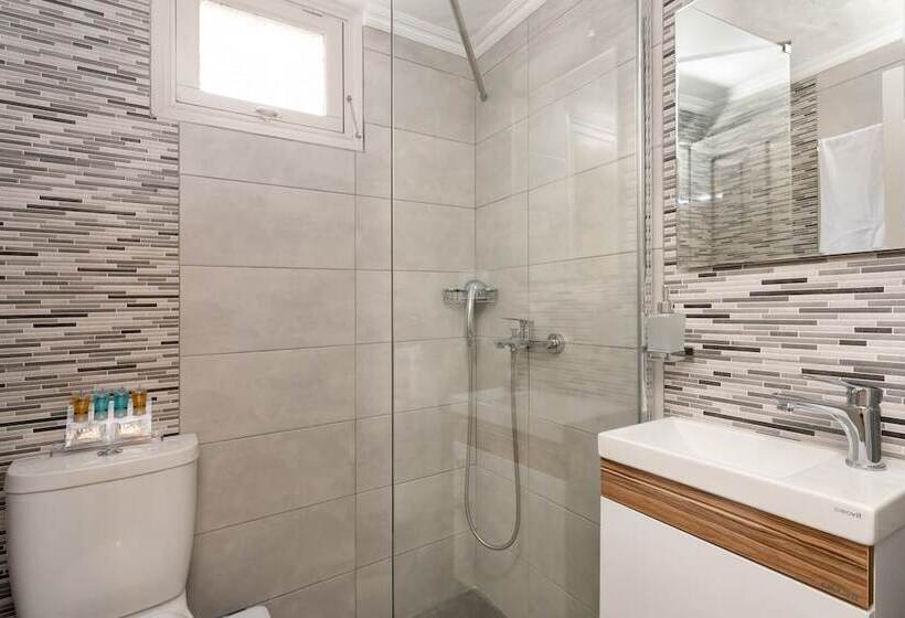 בית מלון כפרי Marikas Deluxe Rooms