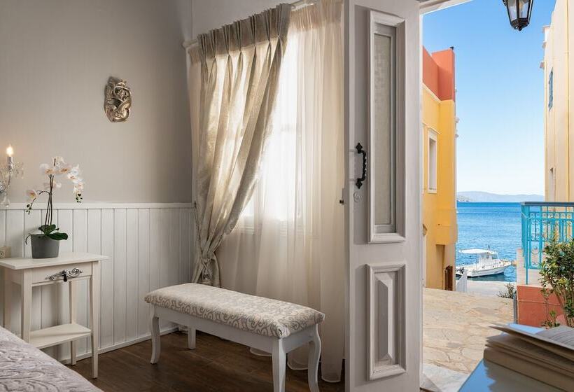 בית מלון כפרי Marikas Deluxe Rooms