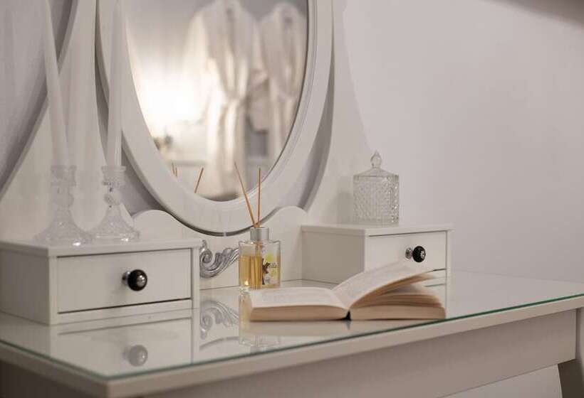 בית מלון כפרי Marikas Deluxe Rooms