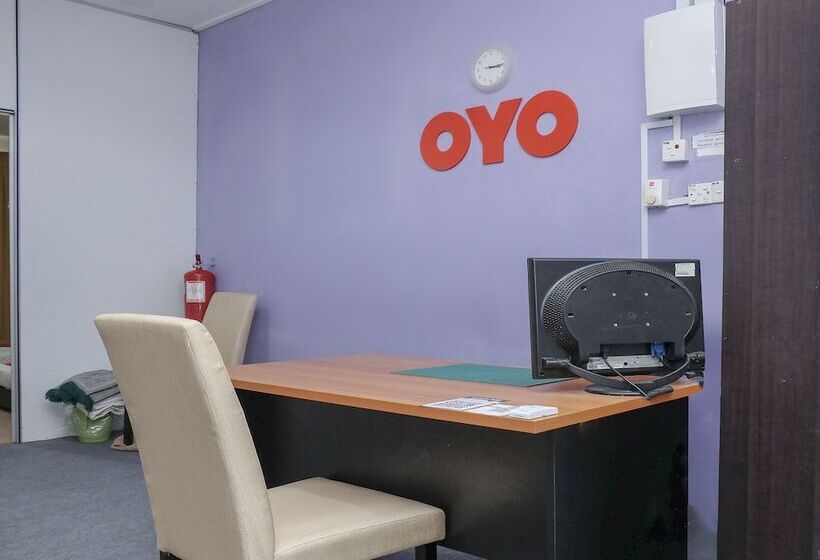 فندق Oyo 90180 Gemilang  Kerteh