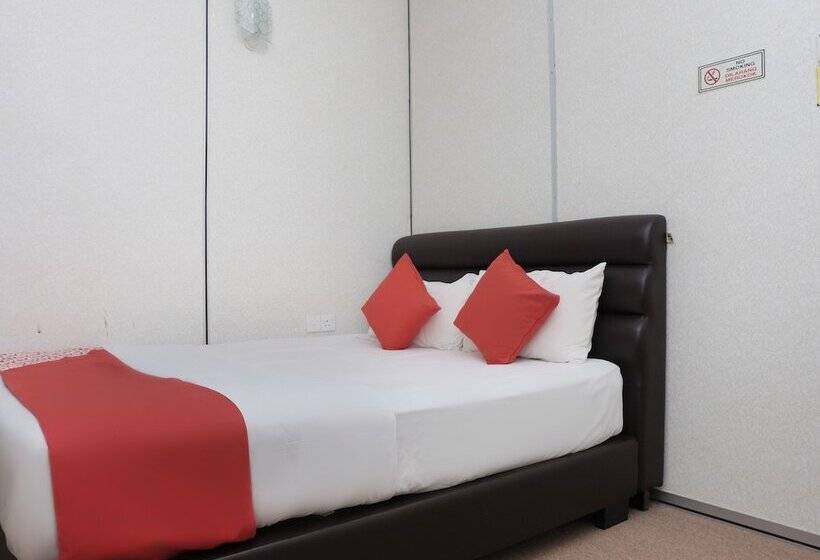 فندق Oyo 90180 Gemilang  Kerteh
