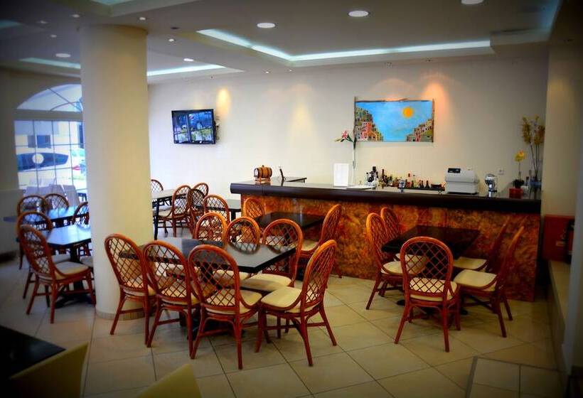 בית מלון כפרי Poseidon