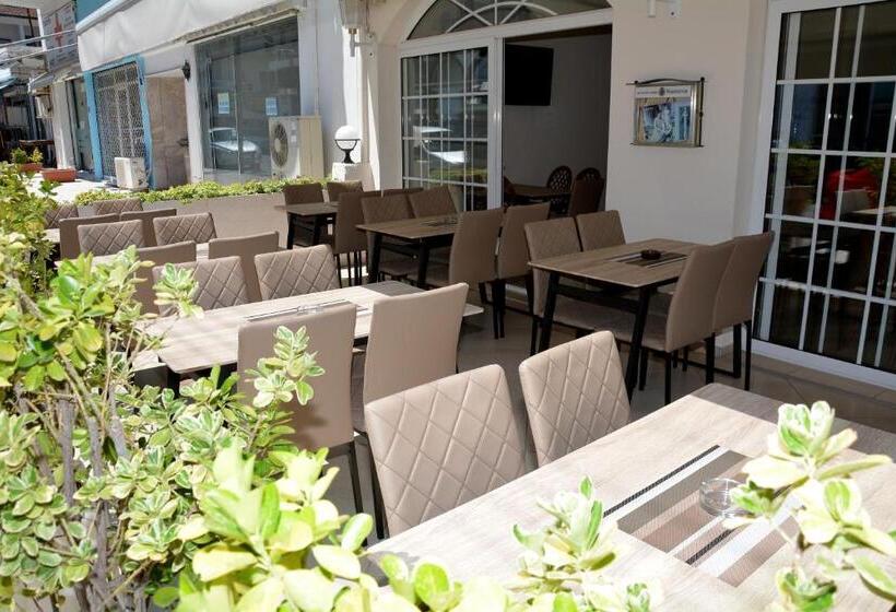 בית מלון כפרי Poseidon