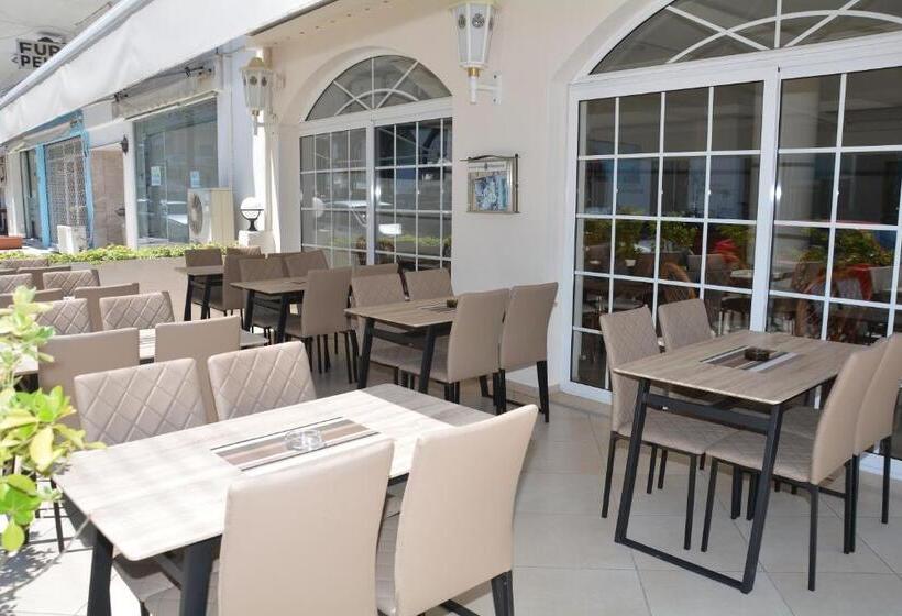 בית מלון כפרי Poseidon