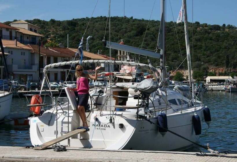 בית מלון כפרי Sailing Yacht By Owner, Holidays To Greek Islands