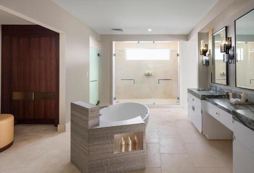 Hotel The St. Regis Bermuda Resort