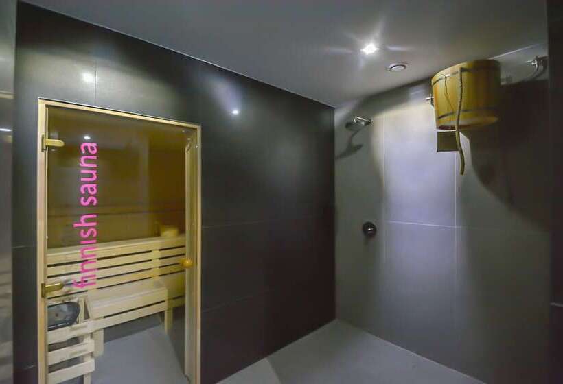 בית מלון כפרי Tychy Prime