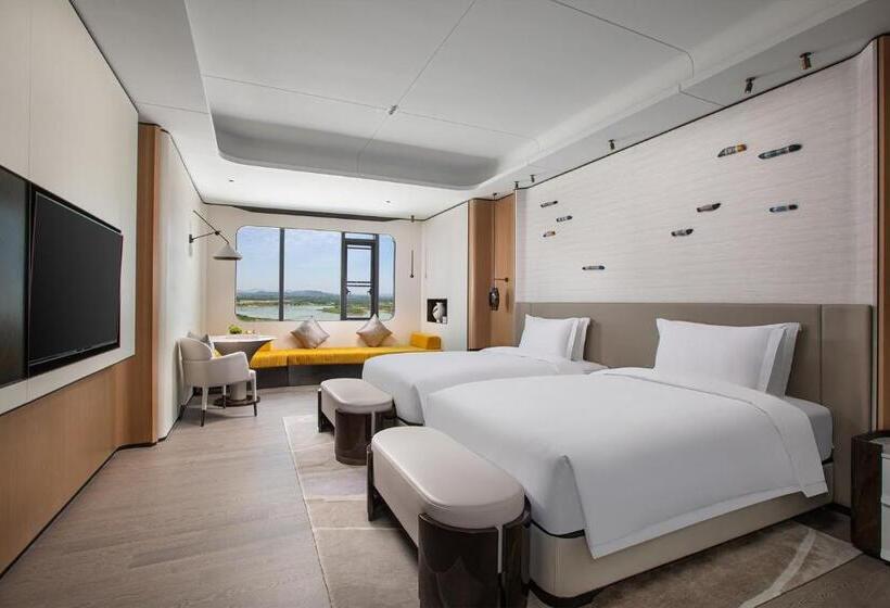 هتل Wyndham Garden Nanjing Airport