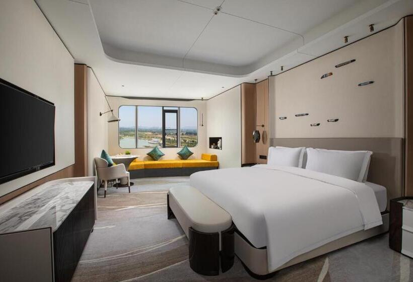 هتل Wyndham Garden Nanjing Airport