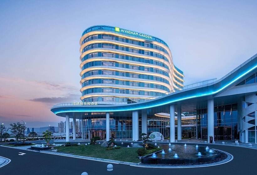 هتل Wyndham Garden Nanjing Airport