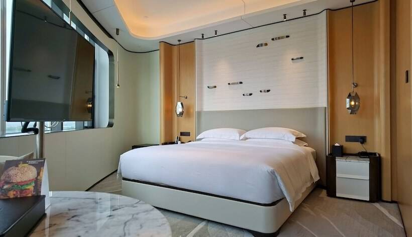 هتل Wyndham Garden Nanjing Airport