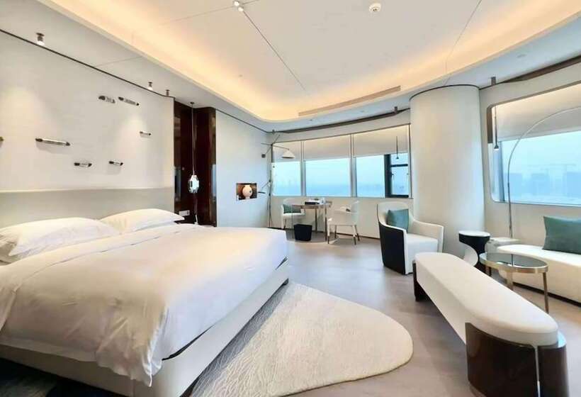 هتل Wyndham Garden Nanjing Airport